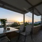 Horizon Heights Dusk * Verga Kalamata
