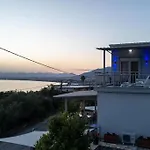 Horizon Heights Dusk *
