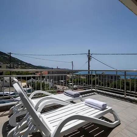 Horizon Heights Dusk 베르가켈라마타