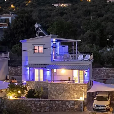 Horizon Heights Dusk